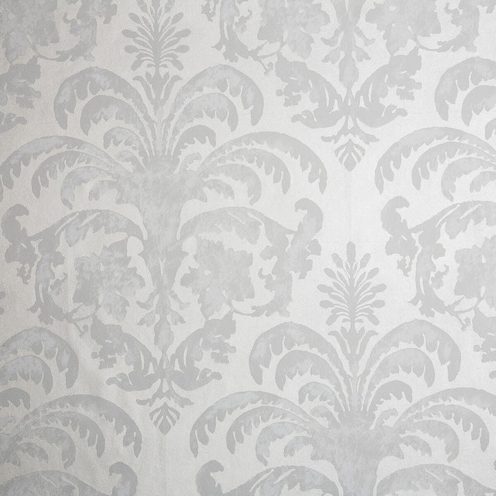 Colonial 7 by Kravet Design Designer Wallcovering LIZZO NATURAL PRODUCTS - 60%;SYNTHETIC - 40% Spain Horizontal: 27.6 and Vertical: 25.2 27.6 - Swanky Fabrics -