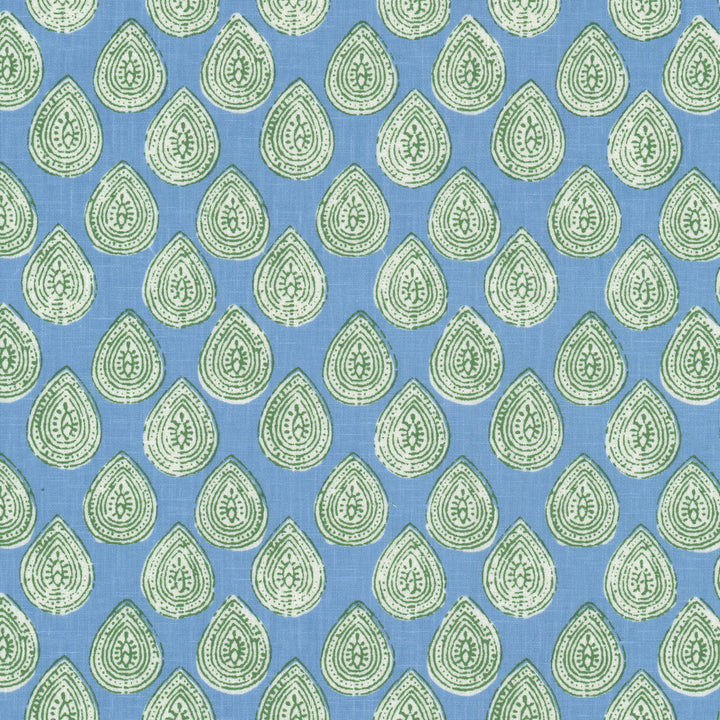 Myth 2 Chambray by Stout Fabric Stout Fabric Myth 2 ChambrayFabric RAINBOW LIBRARY HAZE/SKY 68%POL 32%COT INDIA </p><p>Repeat: H: 3.875, V: 4.875 54 in - Fabric Carolina -