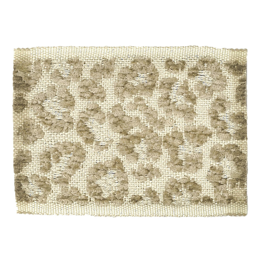 Nikolai 4 Taupe by Stout Trim Stout Trim Nikolai 4 TaupeTrim MOONDUST TRIM CHINA </p><p>Repeat: H: 0.000, V: 0.000 2.38 in - Fabric Carolina -