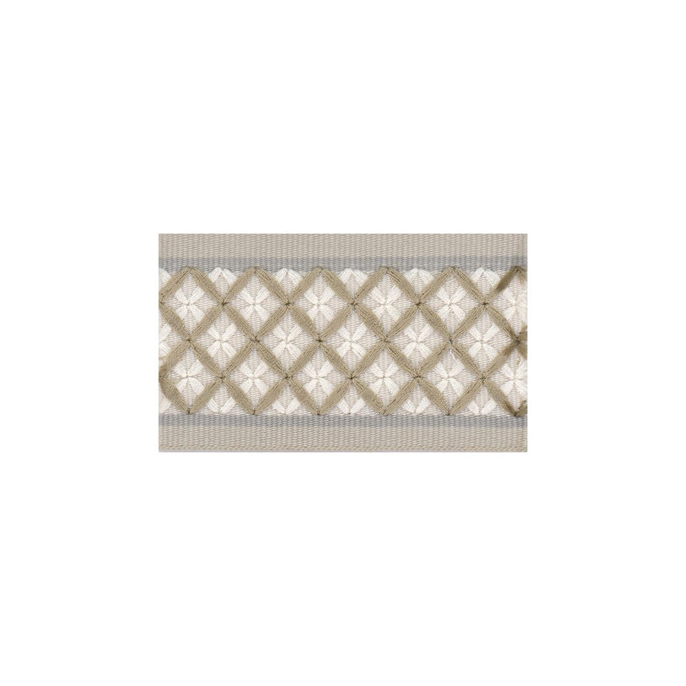 Nostalgia Tape 3 Burlap by Marcus William Trim Marcus William Trim Nostalgia Tape 3 BurlapTrim PERSUASIONS TRIM 100%COT %VEMB INDIA </p><p>Repeat: H: 0.500, V: 0.500 2 in - Fabric Carolina -