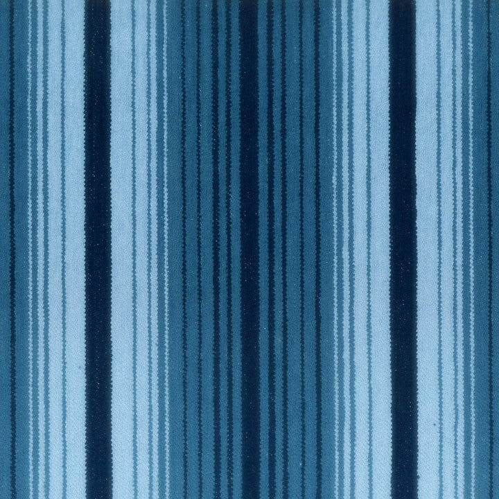 Okemos 2 Ocean by Stout Designer Fabric LIVING IS EASY CHAMBRAY/NAVY 100%UV USA WYZENBEEK 10 000 DOUBLE RUB WEAR TEST (MEDIUM DUTY) CATB 117-2013 Horizontal: 0.125 and Vertical: 7.000 55.75 in - Swanky Fabrics -