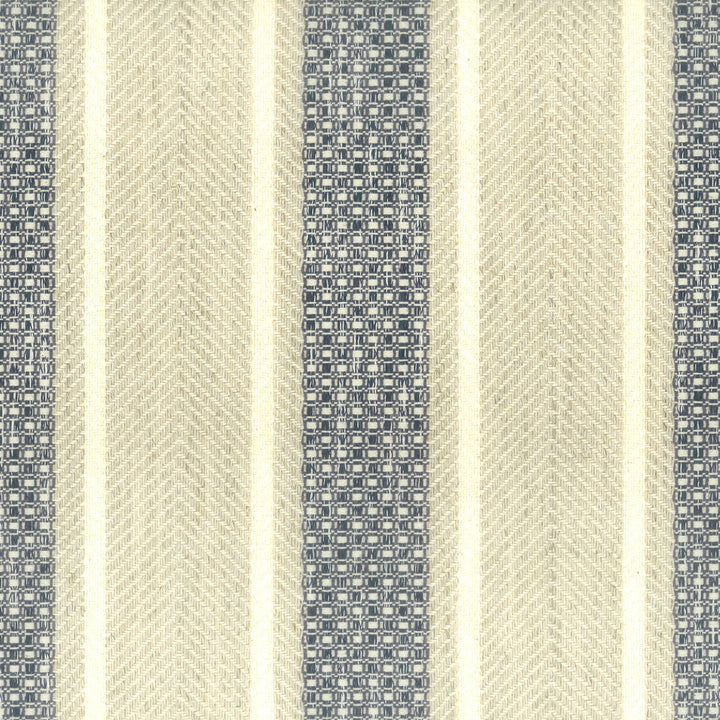 Olivia 1 Navy by Stout Fabric Stout Fabric Olivia 1 NavyFabric LIVING IS EASY CHAMBRAY/NAVY USA </p><p>Repeat: H: 0.750, V: 5.250 54 in - Fabric Carolina -