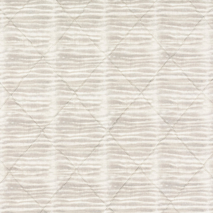 Packard 2 Driftwood by Stout Fabric Stout Fabric Packard 2 DriftwoodFabric RAINBOW LIBRARY DUSK/SANDSTONE CHINA </p><p>Repeat: H: 5.375, V: 6.750 53 in - Fabric Carolina -