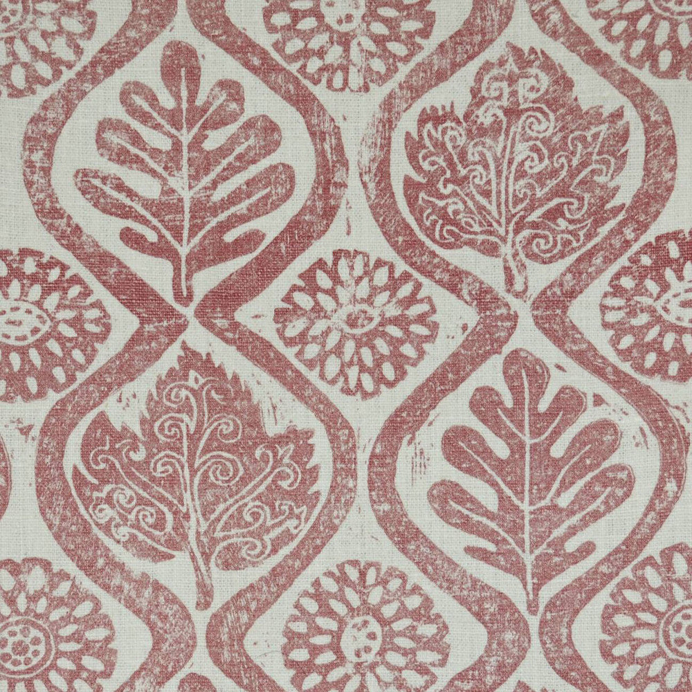 Oakleaves Pink by Lee Jofa Wallcovering Lee Jofa Wallcovering Oakleaves PinkWallcovering BLITHFIELD PAPER - 100% United Kingdom </p><p>Repeat: H: 44, V: 32.5 51 - Fabric Carolina -