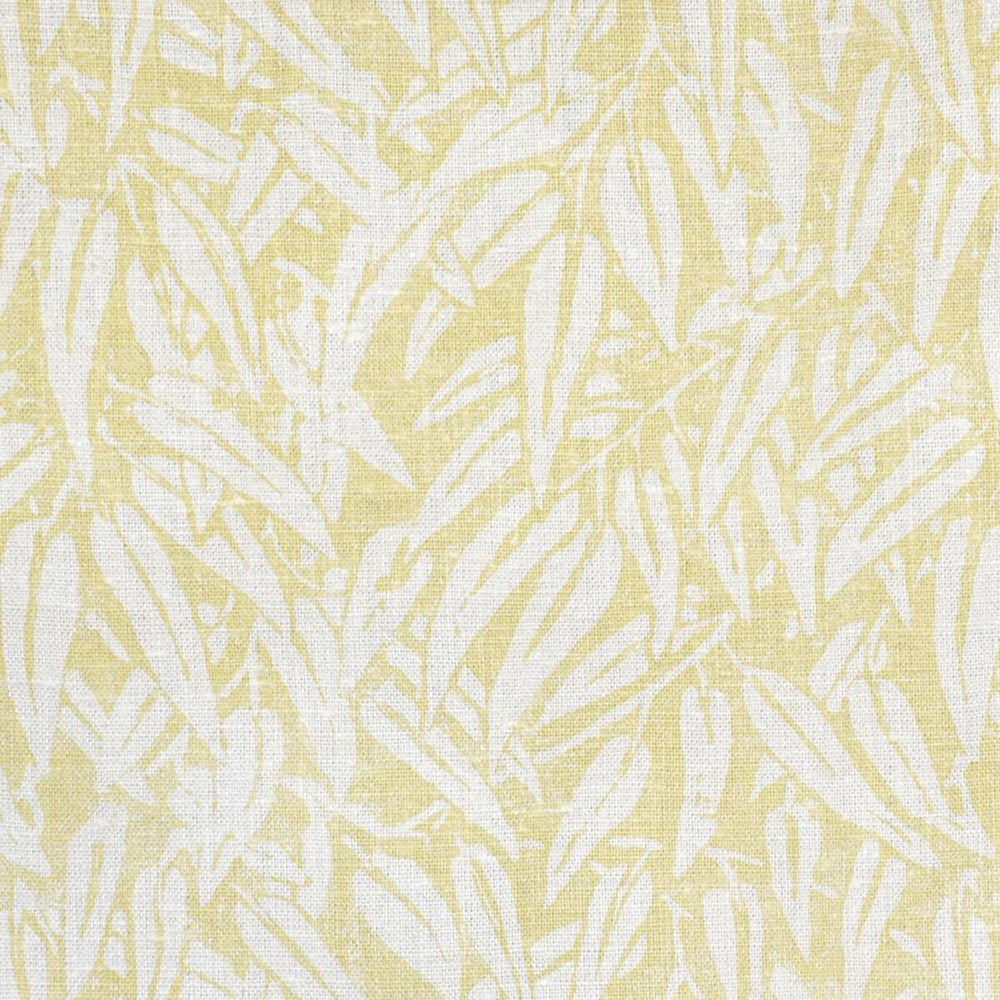 Willow Yellow by Lee Jofa Wallcovering Lee Jofa Wallcovering Willow YellowWallcovering BLITHFIELD PAPER - 100% United Kingdom </p><p>Repeat: H: 10.5, V: 11 52.75 - Fabric Carolina -