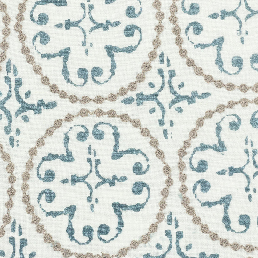 Perle 1 Gunmetal by Stout Fabric Stout Fabric Perle 1 GunmetalFabric COMFORTABLE LIVING BAHAMA/CARIBBEAN 100%LIN %VEMB INDIA </p><p>Repeat: H: 4.375, V: 4.125 51.5 in - Fabric Carolina -