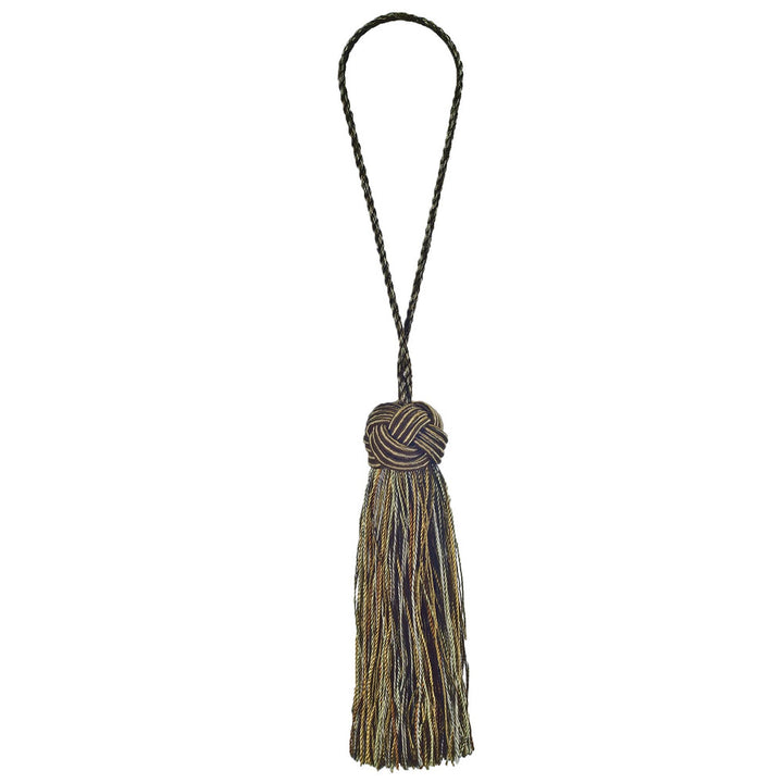 Pretty 1 Driftwood by Stout Trim Stout Trim Pretty 1 DriftwoodTrim MYSTIQUE TRIM CHINA </p><p>Repeat: H: 0.000, V: 0.000 3.5 in - Fabric Carolina -
