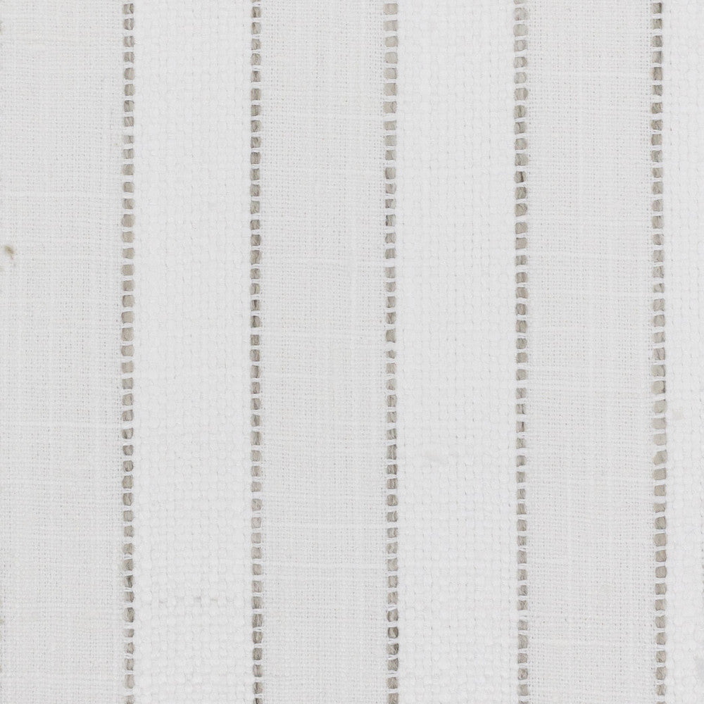Radcliff 2 Snow by Stout Fabric Stout Fabric Radcliff 2 SnowFabric COMFORTABLE LIVING PLATINUM/SLATE INDIA </p><p>Repeat: H: 2.500, V: 0.000 54 in - Fabric Carolina -