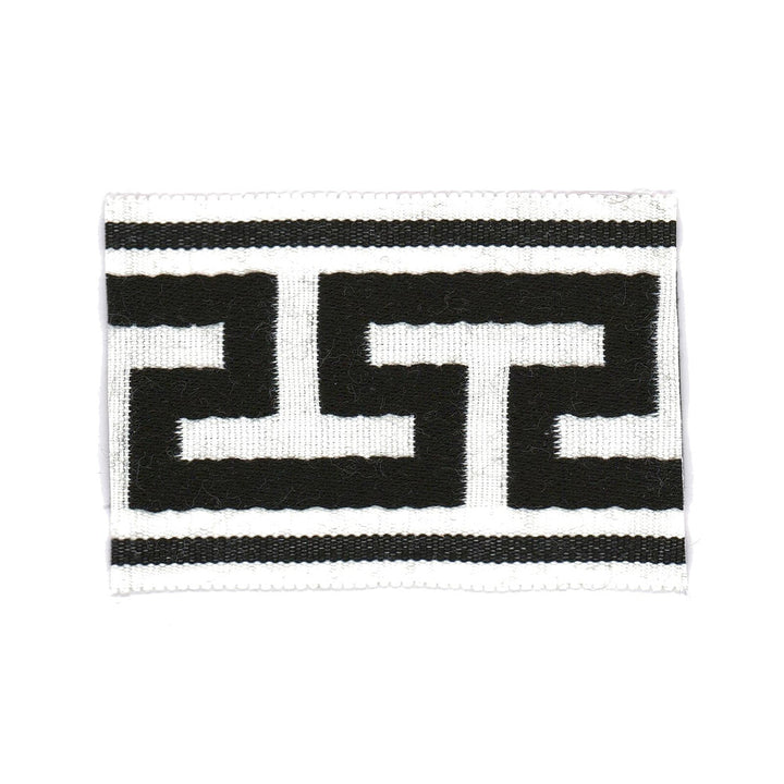 Railroad Tape 1 Domino by Stout Trim Stout Trim Railroad Tape 1 DominoTrim BEACH GROVE TRIM 100%SDA CHINA </p><p>Repeat: H: 2.500, V: 0.000 2.75 in - Fabric Carolina -