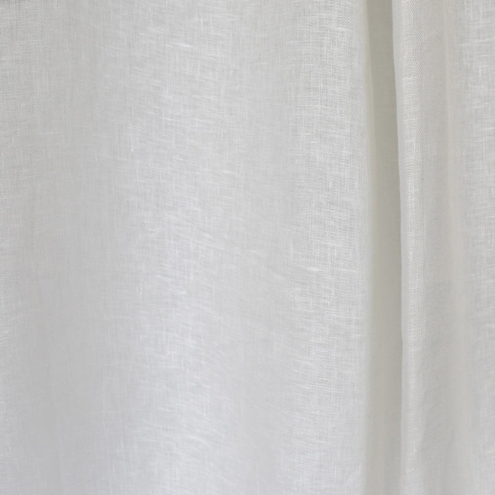 S2601 Winter White by Greenhouse Designer Fabric S33: Statement Window 100% Linen India Drapery double rubs </p><p>Repeat: None 54" - Swanky Fabrics -