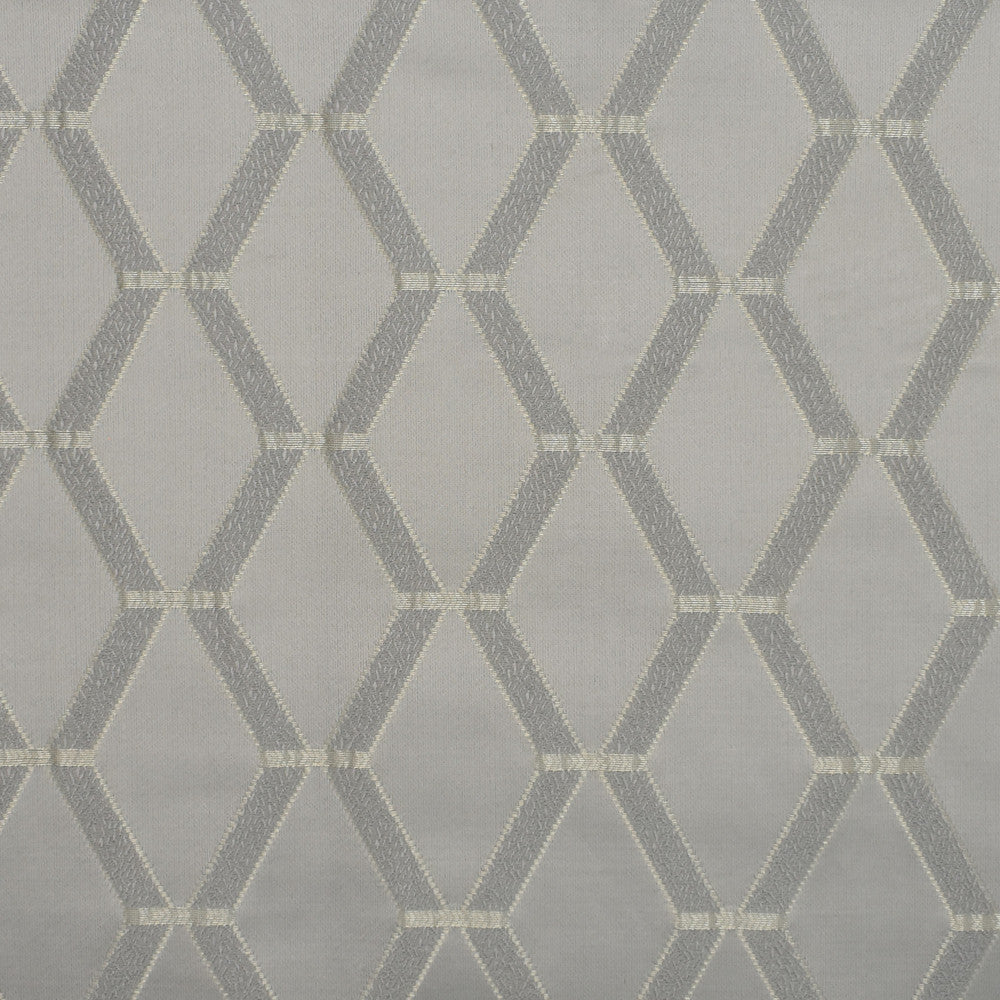 S3820 Silver by Greenhouse Designer Fabric 52% Cotton, 48% Polyester India 65,000 double rubs </p><p>Repeat: 3.13" H, 3.75" V 56" - Swanky Fabrics -
