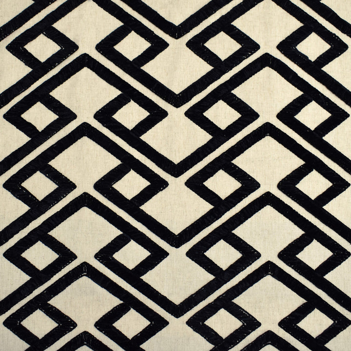 S3856 Onyx by Greenhouse Designer Fabric S51: Granite 68% Polyester, 21% Linen, 11% Cotton With 100% Polyester Embroidery India 9,000 double rubs </p><p>Repeat: 10.9" H, 4.1" V 54" - Swanky Fabrics -