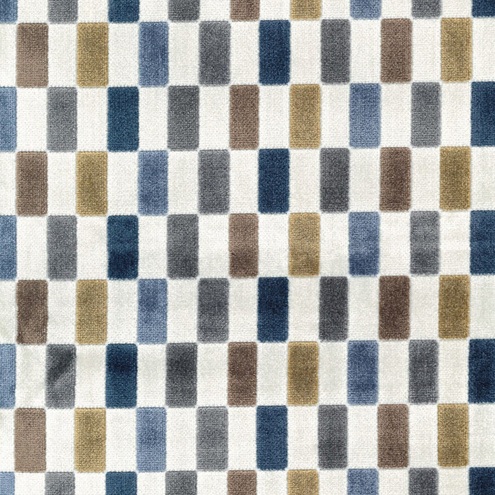 S4117 Prussian by Greenhouse Designer Fabric 57% Rayon, 43% Polyester Indonesia 37,000 double rubs </p><p>Repeat: 7.25" H, 2.5" V 58" - Swanky Fabrics -