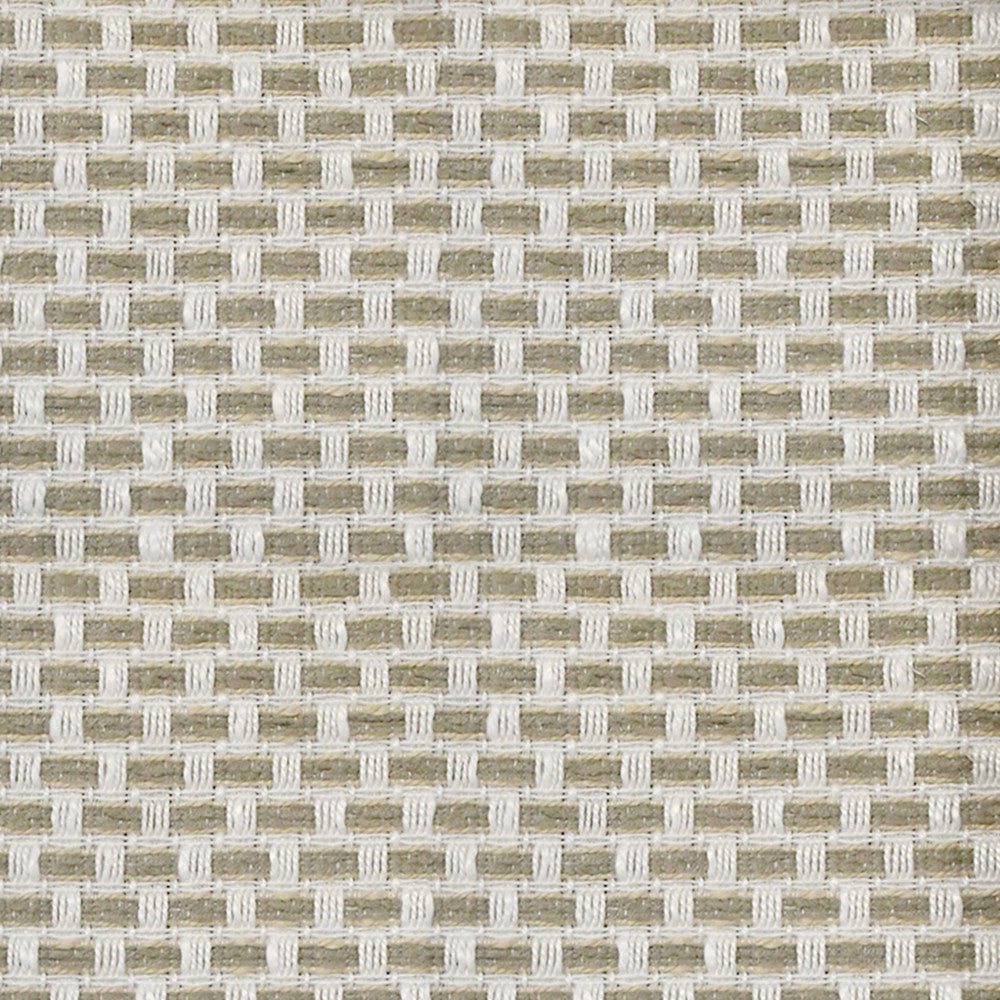 S4404 Twine by Greenhouse Designer Fabric S62: Outdoor Performance 98.28% Polyester (Uv), 1.72% Pcr Polyester (Uv) USA 63,000 double rubs </p><p>Repeat: .5" H, .5" V 58" - Swanky Fabrics -