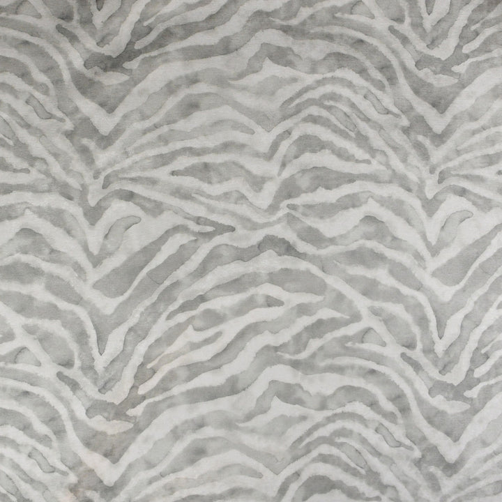 S5021 Silver by Greenhouse Designer Fabric 100% Polyester China 51,000 </p><p>Repeat: 27" H, 25.25" V 54" - Swanky Fabrics -