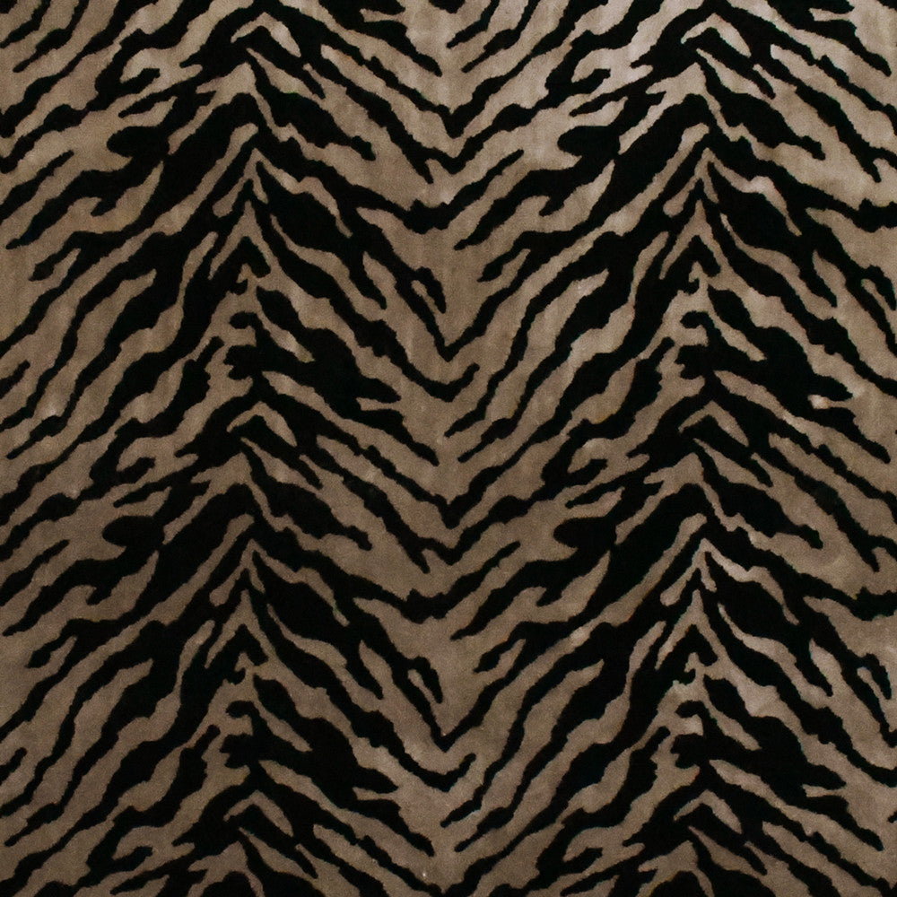 S5475 Mercury by Greenhouse Designer Fabric M14: Memos by Color 67% Viscose, 29% Polyester, 4% Cotton Belgium 50,000 double rubs </p><p>Repeat: 14" H, 12" V 55" - Swanky Fabrics -