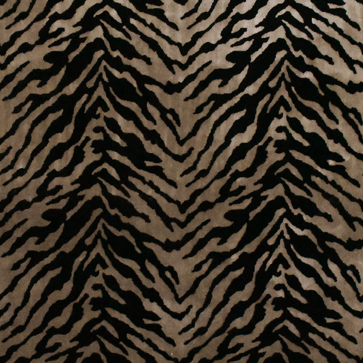 S5475 Mercury by Greenhouse Designer Fabric M14: Memos by Color 67% Viscose, 29% Polyester, 4% Cotton Belgium 50,000 double rubs </p><p>Repeat: 14" H, 12" V 55" - Swanky Fabrics -