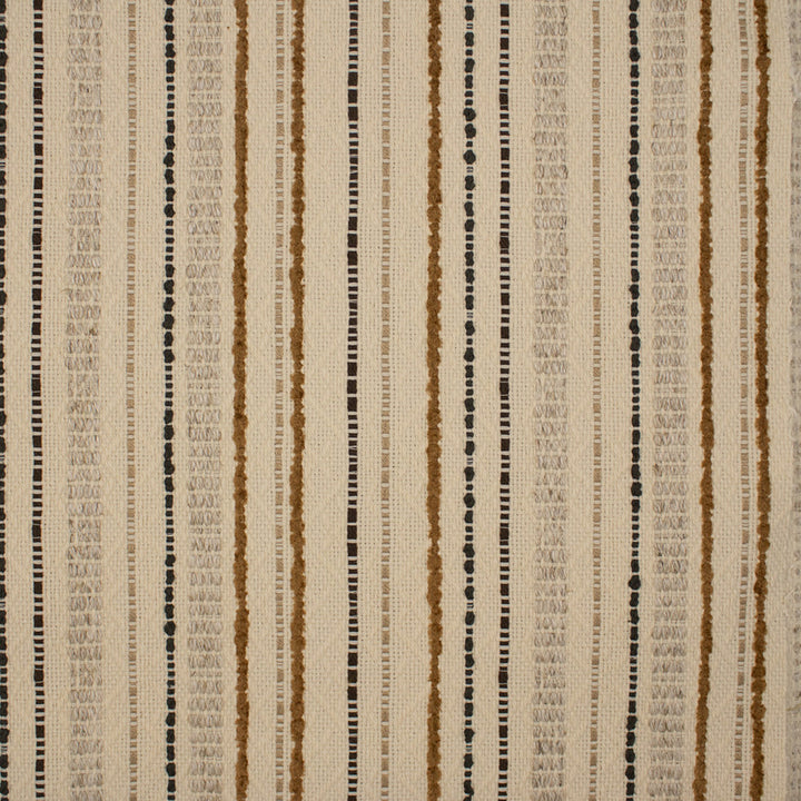 S5579 Chestnut by Greenhouse Designer Fabric 55.16% Cotton, 26.94% Pcr Polyester, 14.39% Rayon, 3.51% Flax USA 33,000 </p><p>Repeat: 2.25" H, 7.563" V 55" - Swanky Fabrics -