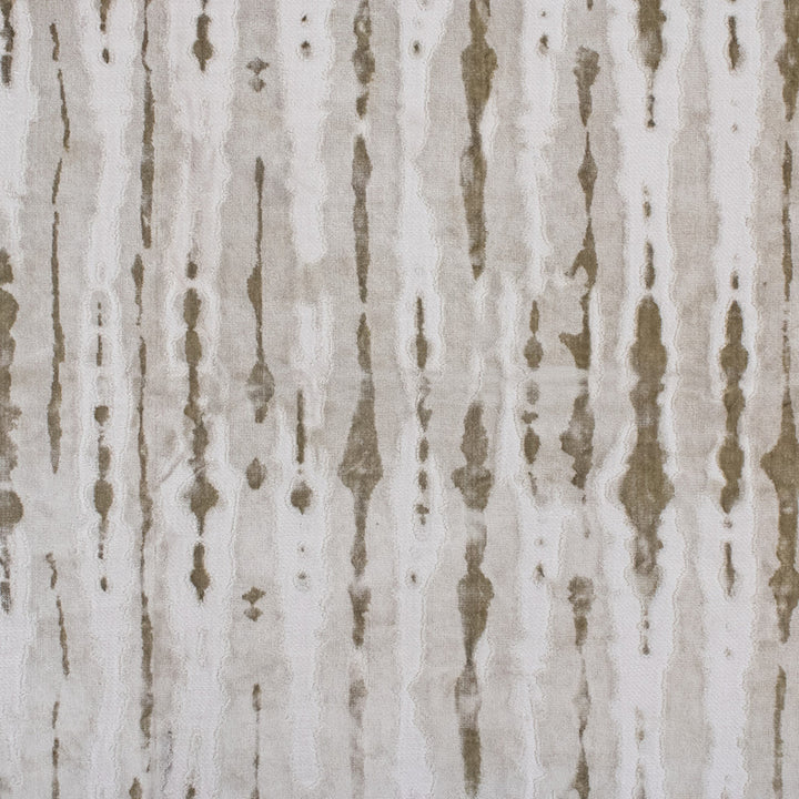 S6381 Oak by Greenhouse Designer Fabric 47% Viscose, 45% Polyester, 8% Cotton India 50,000 </p><p>Repeat: 27.5" H, 13.5" V 54" - Swanky Fabrics -