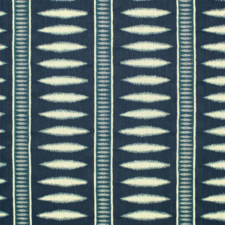 S6778 Indigo by Greenhouse Designer Fabric 54.87% Polyester, 45.13% Cotton USA 33,000 </p><p>Repeat: 14.5" H, 13.5" V 56" - Swanky Fabrics -