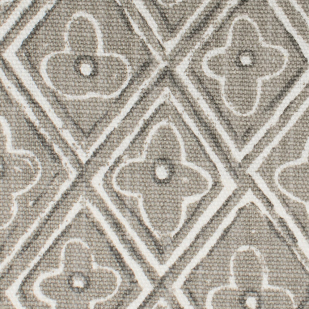Saccharin 2 Dusk by Stout Fabric Stout Fabric Saccharin 2 DuskFabric RAINBOW LIBRARY TOAST/DRIFTWOOD 87%COT 13%SVI USA </p><p>Repeat: H: 4.500, V: 6.250 54 in - Fabric Carolina -