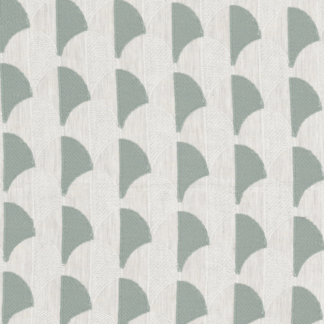Sakura 4 Glacier by Marcus William Designer Fabric Sakura 4 Glacier by Marcus William Fabric MARCUS WILLIAM CROSSROADS VOLUME I 50%LIN 34%COT 16%SVI India Horizontal: 3.5 and Vertical: 4 60 in - Fabric Carolina -