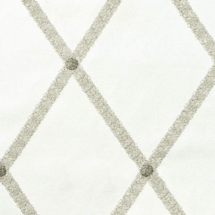 Samceda 2 Driftwood by Stout Fabric Stout Fabric Samceda 2 DriftwoodFabric COMFORTABLE LIVING DRIFTWOOD/GRANITE INDIA </p><p>Repeat: H: 5.250, V: 7.500 52 in - Fabric Carolina -