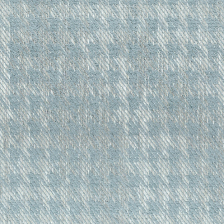 Saybrook 3 Haze by Stout Designer Fabric LIVING IS EASY CHAMBRAY/NAVY 52%UV 48%NOL USA PERFORMANCE RATED FABRIC FLAME RETARDANT-U.F.A.C. CLASS 1 CATB 117-2013 WYZENBEEK 33 000 DOUBLE RUB WEAR TEST (HEAVY DUTY) Horizontal: 1 and Vertical: 1.125 56.5 in - Swanky Fabrics -