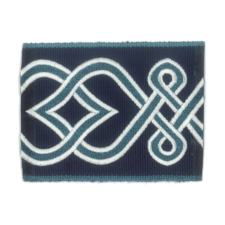 Scheme 3 Blueberry by Stout Trim Stout Trim Scheme 3 BlueberryTrim NEW WORLD TRIM VOLUME II 99%SVI 1%POL CHINA </p><p>Repeat: H: 3.750, V: 0.000 2.88 in - Fabric Carolina -