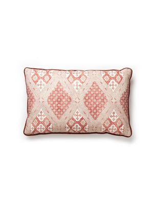 Farrah Print Pillow 14 X 22 - Coral Spice SCLFARRPILL0002 by Scalamandre Designer Pillows PACIFICA 53% LINEN 35% COTTON 12% NYLON U.S.A. MEDIUM DUTY Horizontal: 11" and Vertical: 13.75" 0 - Swanky Fabrics -