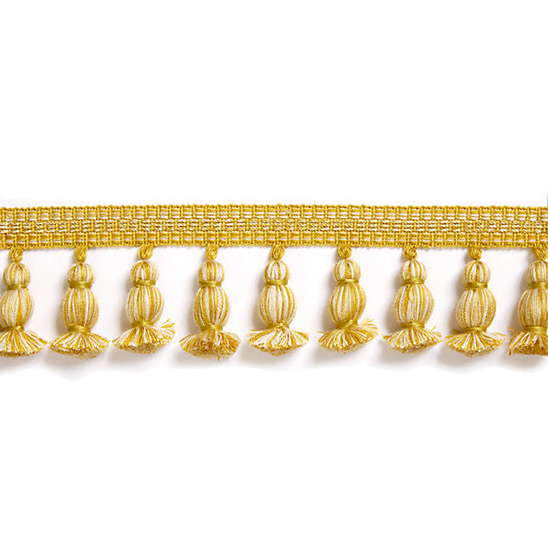 Halsey Onion Fringe Brass by Scalamandre
 Trim Scalamandre
 Trim Halsey Onion Fringe BrassTrim HAMPTONS TRIMMINGS 57% ACRYLIC 38% VISCOSE 5% POLYESTER CHINA </p><p>Repeat: H: , V: 3" - Fabric Carolina -