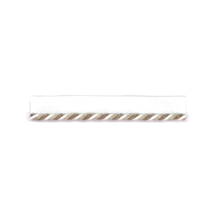Swirl Lip Cord 8 Sandstone by Stout Trim Stout Trim Swirl Lip Cord 8 SandstoneTrim BEACH GROVE TRIM 100%SDA CHINA </p><p>Repeat: H: 0.500, V: 0.000 0.13 in - Fabric Carolina -