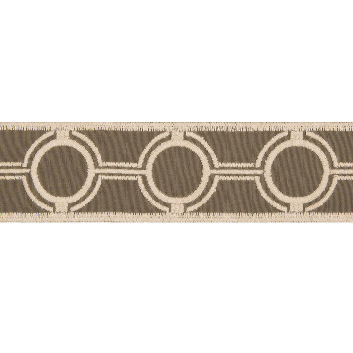 Portal View Bark by Kravet Design Trim Kravet Design Trim Portal View BarkTrim PERFORMANCE TRIM INDOOR/OUTDOOR POLYACRYLIC - 98%;POLYESTER - 2% Germany </p><p>Repeat: H: 3.15, V: 2.5 - Fabric Carolina -