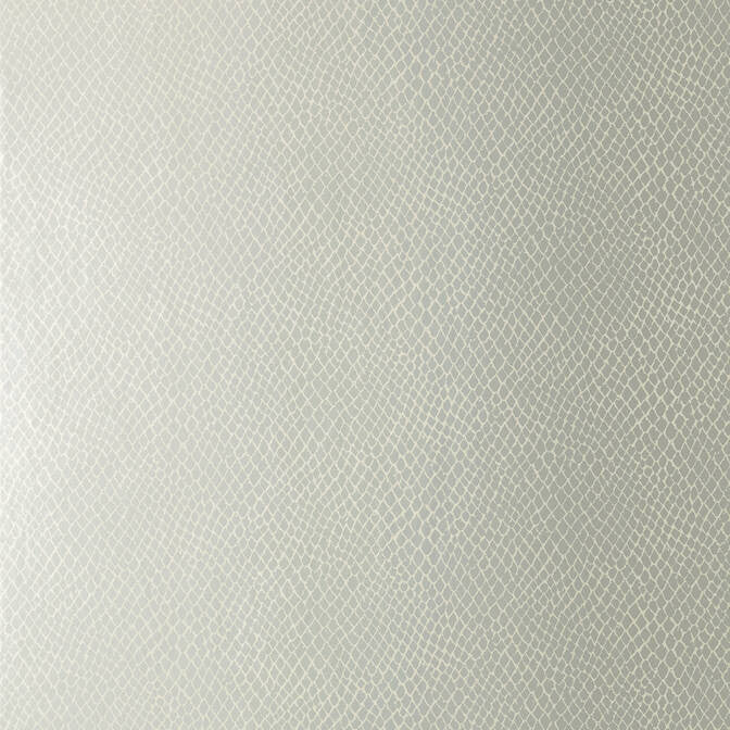 Yuma Metallic Silver T85067 by Thibaut Wallpaper Thibaut Wallpaper Yuma Metallic Silver T85067Wallpaper Greenwood Wallpaper U.S.A. </p><p>Repeat: V: 25.25 27 - Fabric Carolina -