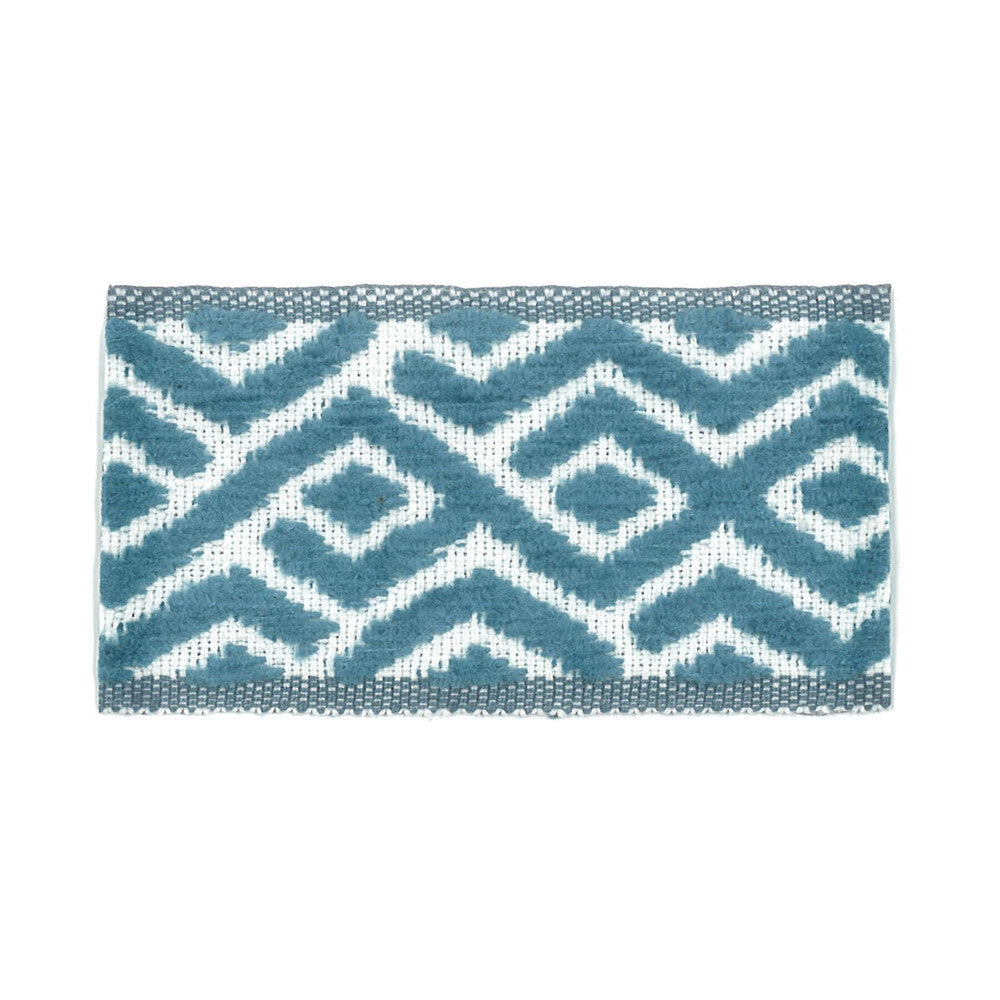 Taft 5 Porcelain by Stout Trim Stout Trim Taft 5 PorcelainTrim NEW WORLD TRIM VOLUME II 50%LIN 30%SVI 20%POL ITALY </p><p>Repeat: H: 1.000, V: 0.000 1.88 in - Fabric Carolina -