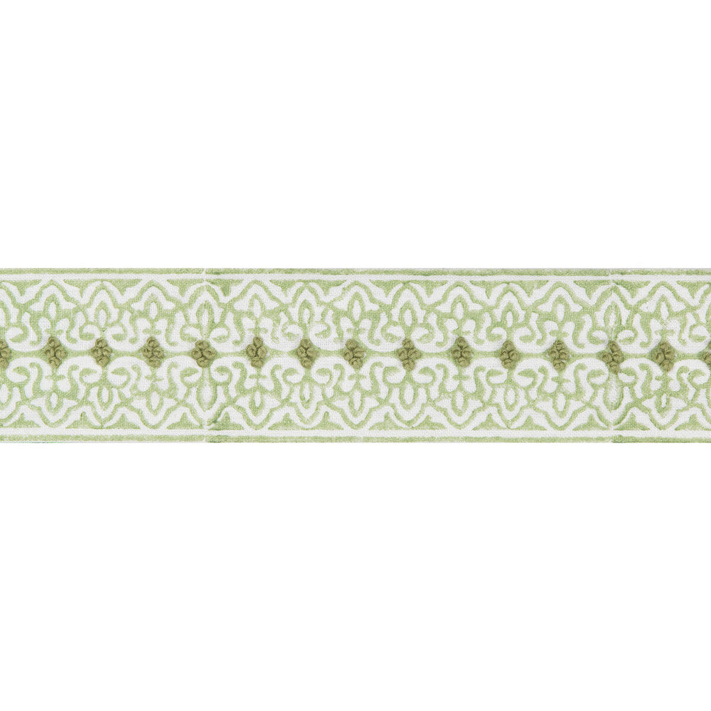 Paige Tape Leaf by Lee Jofa Trim Lee Jofa Trim Paige Tape LeafTrim WESTPORT TRIMMINGS LINEN - 93%;COTTON - 7% India </p><p>Repeat: H: 2.6, V: 0.75 2.6 - Fabric Carolina -