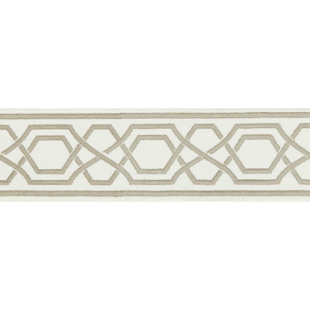 Yves Tape Grey by Lee Jofa Trim Lee Jofa Trim Yves Tape GreyTrim SUZANNE KASLER THE RIVIERA COLLECTION POLYESTER - 100% India </p><p>Repeat: H: 2.36, V: 2.95 2.36 - Fabric Carolina -