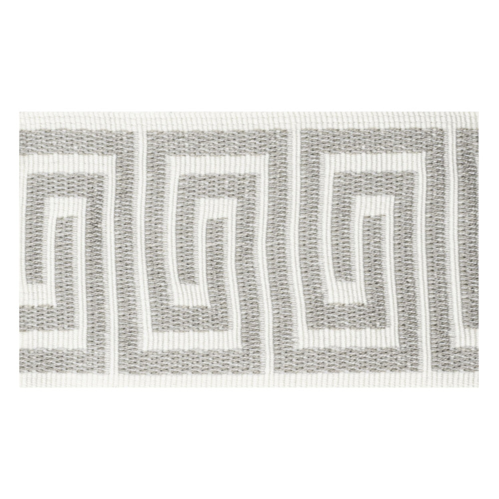 Vendi 1 Dusk by Stout Trim Stout Trim Vendi 1 DuskTrim VISIONS OF COLOR TRIM 100%SVI TURKEY </p><p>Repeat: H: 1.250, V: 0.000 2.38 in - Fabric Carolina -