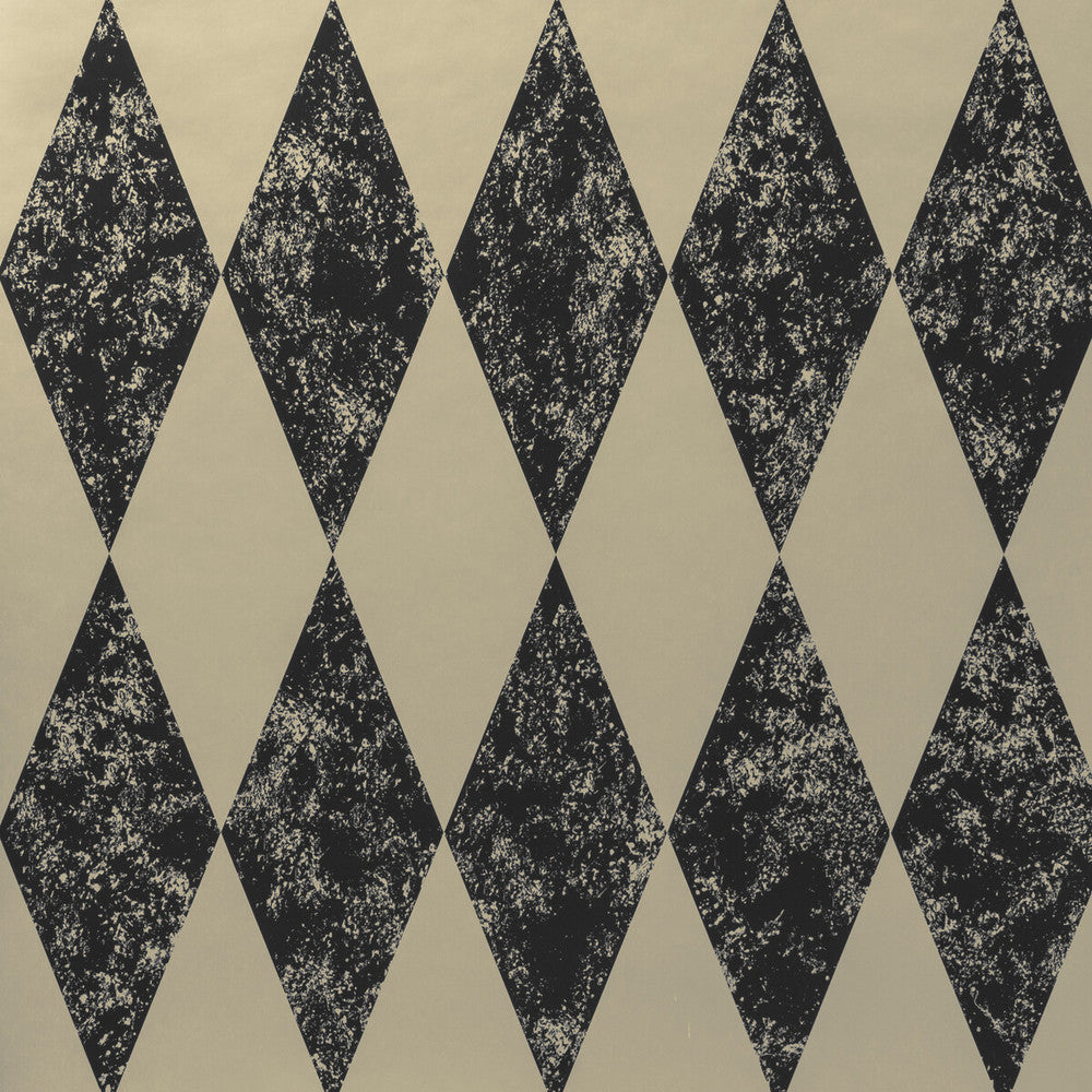 Tortola Charcoal by Clarke And Clarke Wallcovering Clarke And Clarke Wallcovering Tortola CharcoalWallcovering CLARKE & CLARKE COLONY Belgium </p><p>Repeat: H: 0, V: 20.875 20.875 - Fabric Carolina -