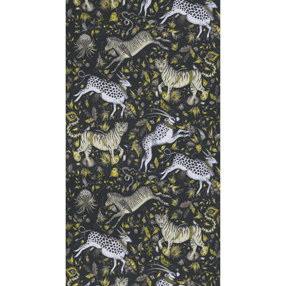 Protea Charcoal by Clarke And Clarke Wallcovering Clarke And Clarke Wallcovering Protea Charcoal Wallcovering WILDERIE BY EMMA J SHIPLEY FOR C&C NON WOVEN - 100% United Kingdom </p><p>Repeat: H: 0, V: 20.48 21 - Fabric Carolina -