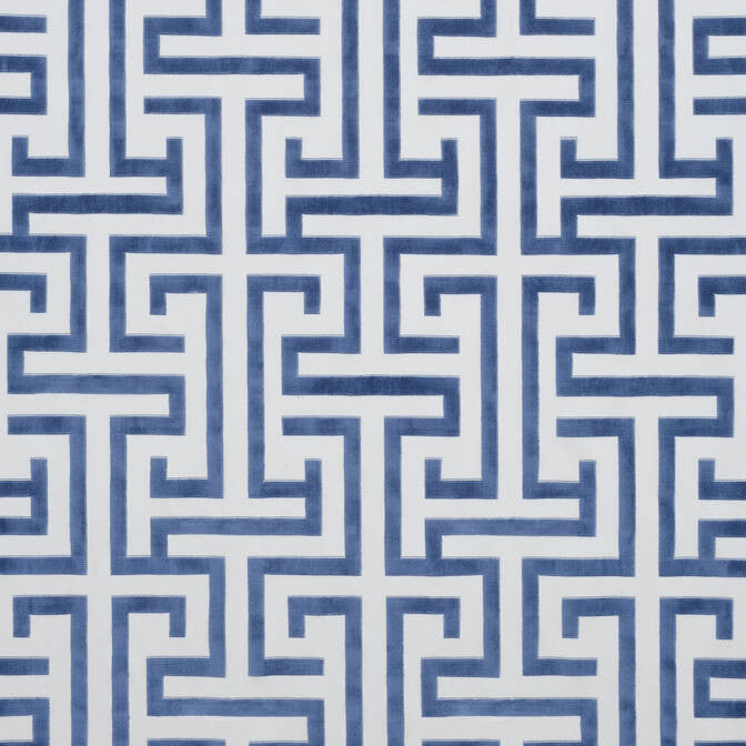 Ming Trail Navy W775471 by Thibaut Fabric Thibaut Fabric Ming Trail Navy W775471Fabric Dynasty Fabric Book 100% Cotton INDIA </p><p>Repeat: V: 20.5 54 - Fabric Carolina -