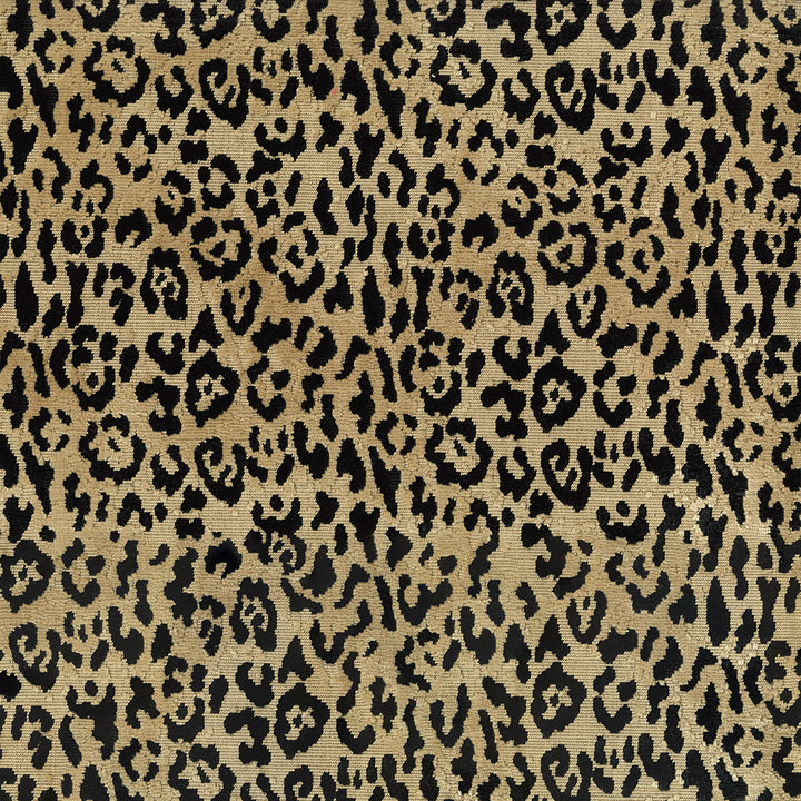 Lipped 54 Coin by ABBEYSHEA Designer Fabric 55% Cotton
45% Polyester CN 42,000 Double Rubs (Wyzenbeek) </p><p>Repeat: Horizontal: 13.5 in. (24.30 cm) up the roll and Vertical: 7.75 in. (19.69 cm) across the roll 56 in. (142 cm) - Swanky Fabrics -