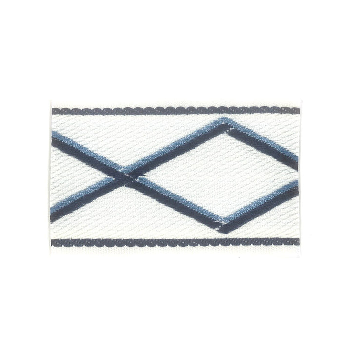 Yakima 3 Denim by Stout Trim Stout Trim Yakima 3 DenimTrim METROPOLITAN TRIM CHINA </p><p>Repeat: H: 2.750, V: 0.000 2.25 in - Fabric Carolina -