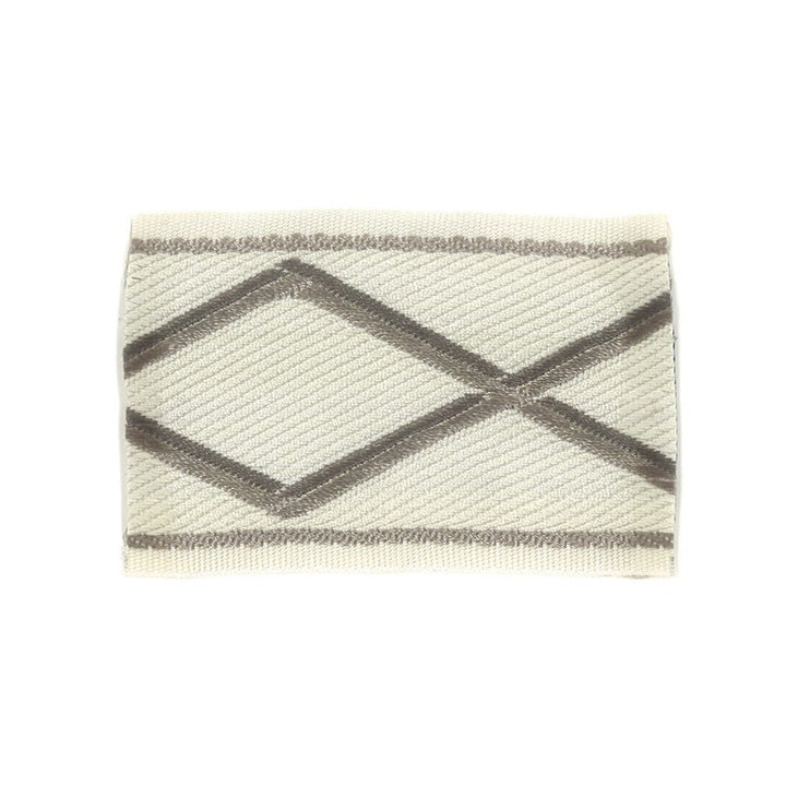 Yakima 4 Grey by Stout Trim Stout Trim Yakima 4 GreyTrim METROPOLITAN TRIM CHINA </p><p>Repeat: H: 2.750, V: 0.000 2.25 in - Fabric Carolina -