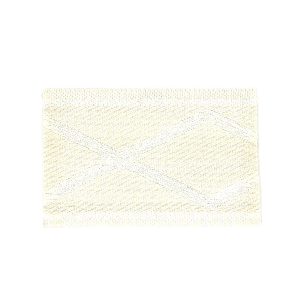 Yakima 5 Natural by Stout Trim Stout Trim Yakima 5 NaturalTrim METROPOLITAN TRIM CHINA </p><p>Repeat: H: 2.750, V: 0.000 2.25 in - Fabric Carolina -