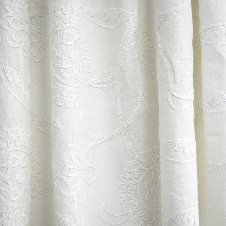 ZOLA 92SJ101 by JF Designer Fabric JF Studio 60% Linen, 40% Cotton India  Horizontal: 17.75 and Vertical: 17.75 54  - Swanky Fabrics -