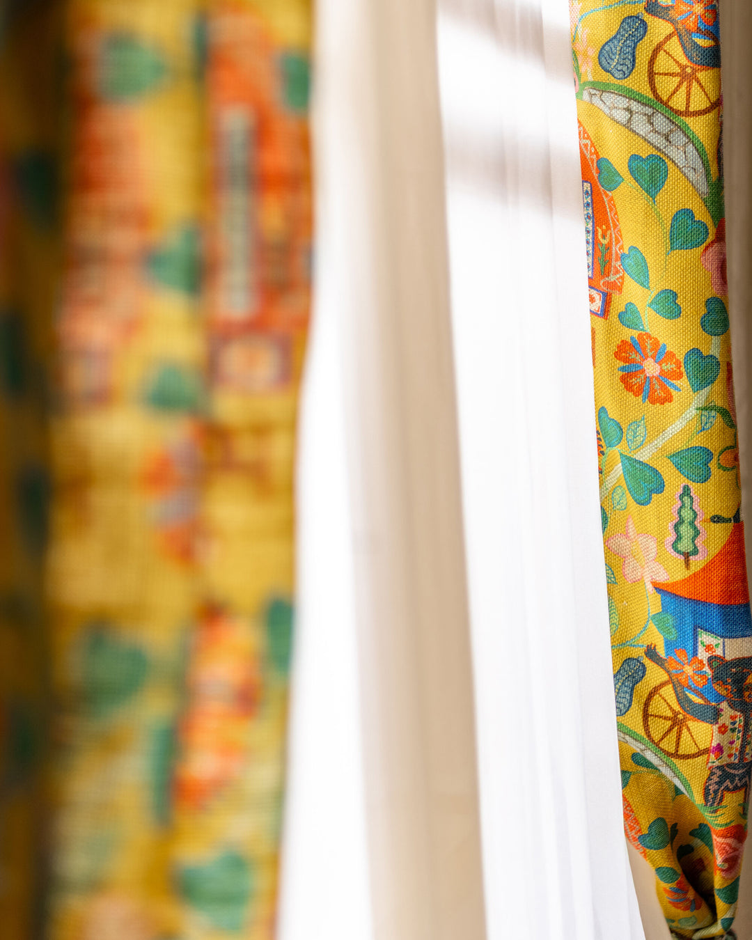 GYPSY FAIRYTALE Lemon Linen (FB00181) by Mind The Gap | FB00181 | TRANSYLVANIAN RHAPSODY | Blue, Green, Yellow, Red, Soft Pink | Meter | 140(±5%)x100 | (W)34 x (L)47.5cm / (W)13.3 x (L)18.7 in | Stonewashed | 100% Linen | Fabric Carolina | https://www.fabriccarolina.com/
