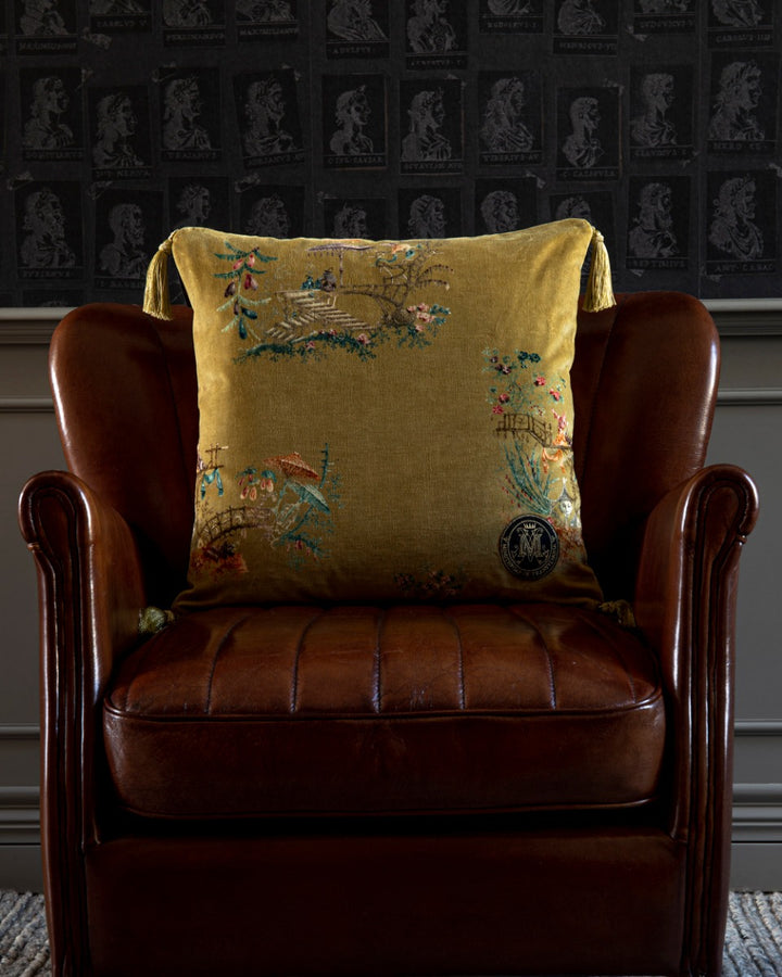 Chinoiserie velvet pillow by Mind the Gap (LC40054), view 3