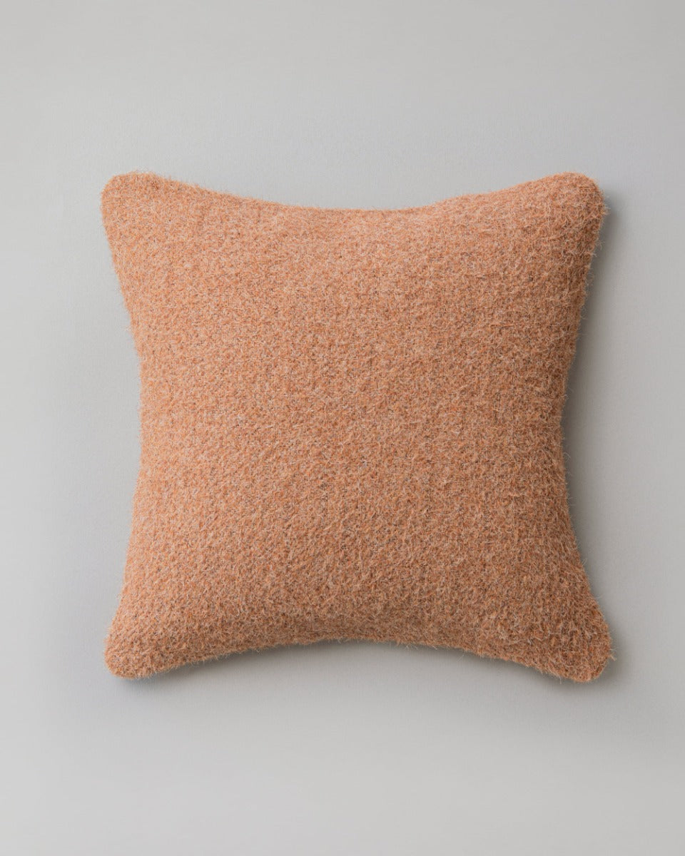 Decke pillow by Mind the Gap (LC40185), view 2