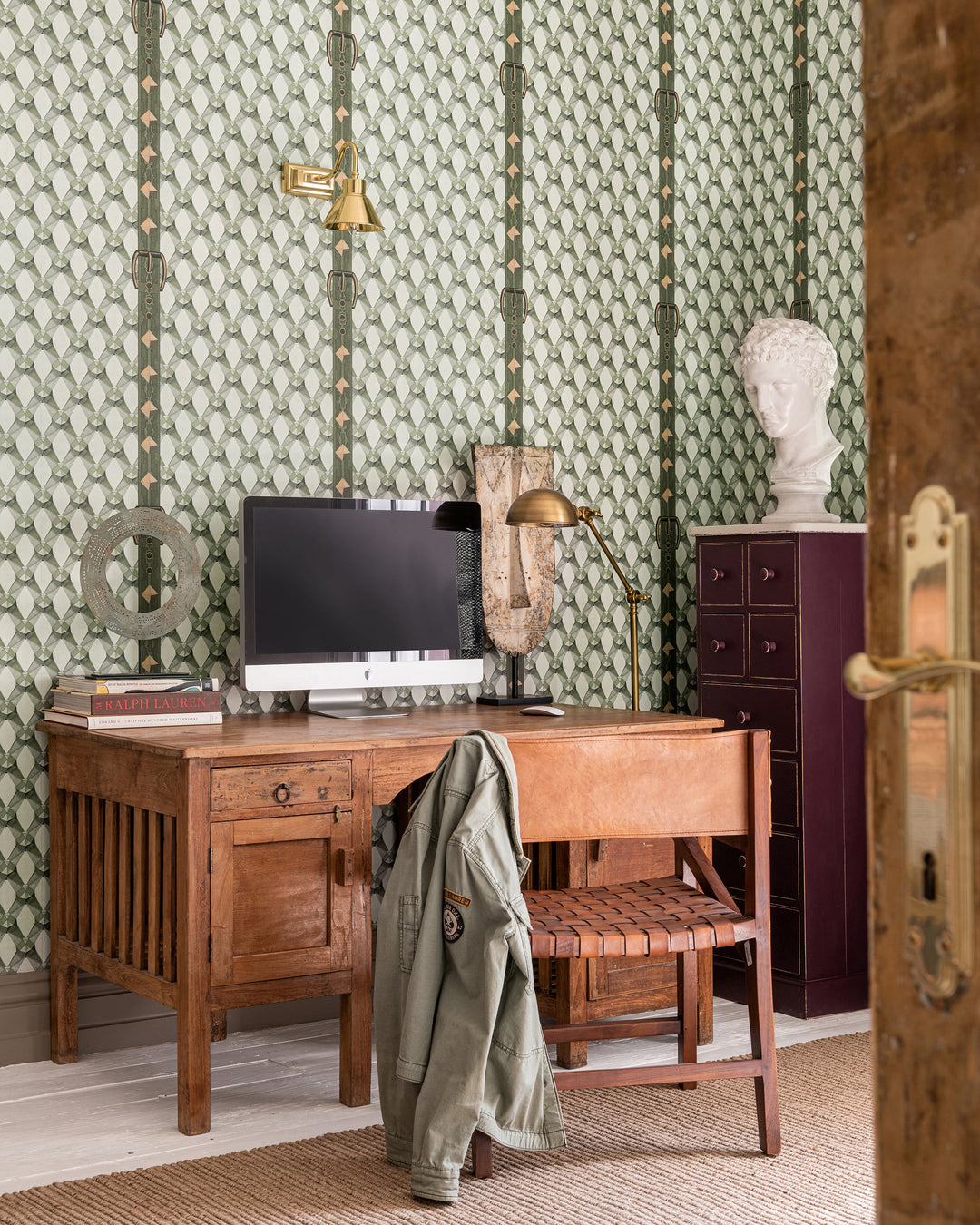 Luxury Detail Bordeaux wallpaper by Mind the Gap (WP30173), view 2